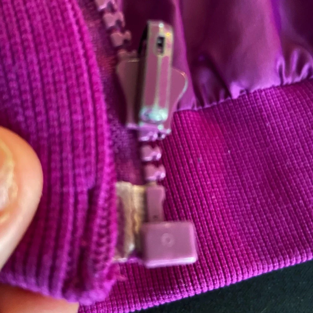 Vintage 80’s/90’s Columbia duo coloured ski jacket with radial sleeves s… - Picture 13 of 16
